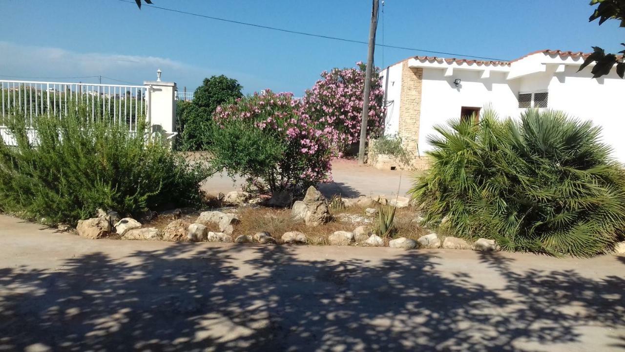 Les Casetes De Camarles Exterior foto